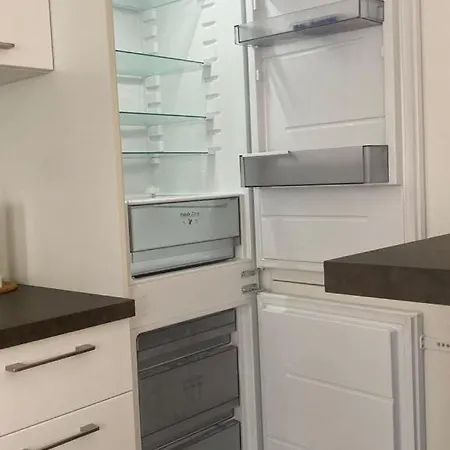 Comodo Al Molo Acquario A-c *