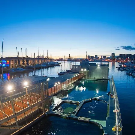 Appartamento Comodo Al Molo Acquario A-c Genova
